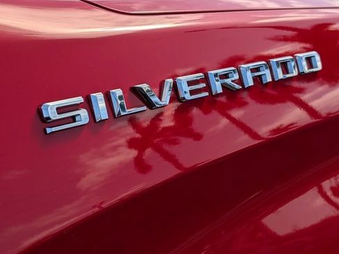 Used 2020 Chevrolet Silverado 1500 Custom w/ Custom Value Package image 20