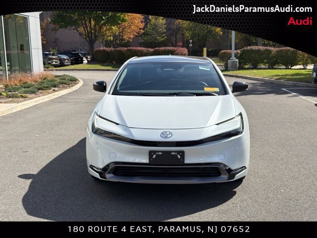 Used 2024 Toyota Prius Limited w/ Limited Premium Package AWD/4WD image 2