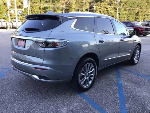 Used 2024 Buick Enclave Avenir image 6