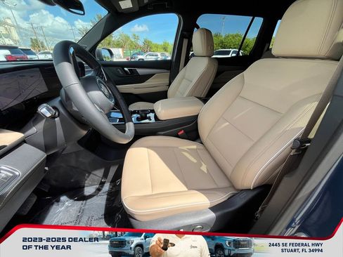 New 2026 Buick Enclave Preferred image 10