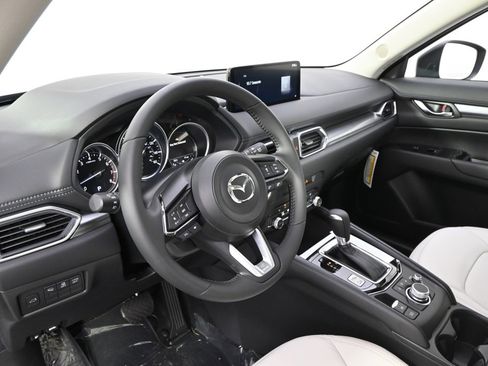 New 2025 MAZDA CX-5 AWD 2.5 S w/ Preferred Package image 11