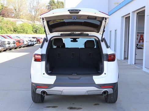 New 2025 Chevrolet Blazer LT image 30