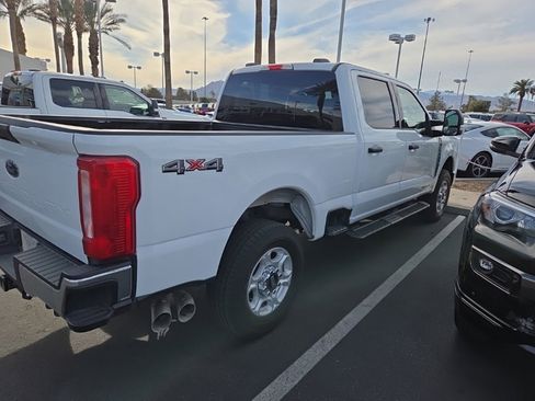 Used 2025 Ford F250 XLT image 3