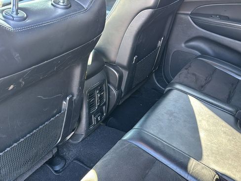 Used 2019 Jeep Grand Cherokee Altitude image 28