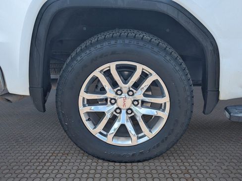 Used 2020 GMC Sierra 1500 SLT w/ SLT Premium Plus Package image 10