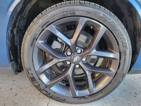 Used 2020 Dodge Challenger SXT w/ Blacktop Package image 12