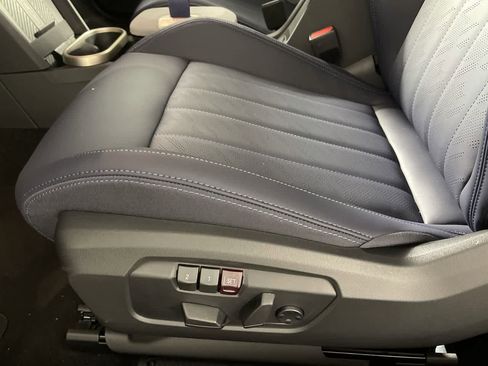 Used 2025 MINI Cooper S image 10