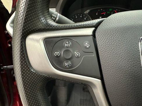 Certified 2023 GMC Acadia SLE w/ Driver Convenience Package AWD/4WD image 34