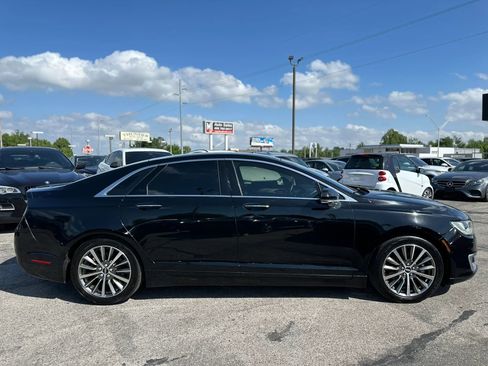 Used 2017 Lincoln MKZ Premiere FWD image 5