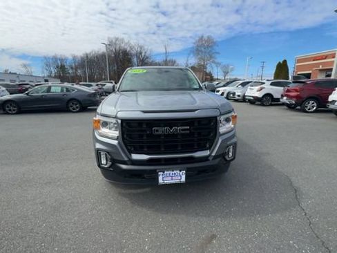 Used 2022 GMC Canyon Elevation image 3