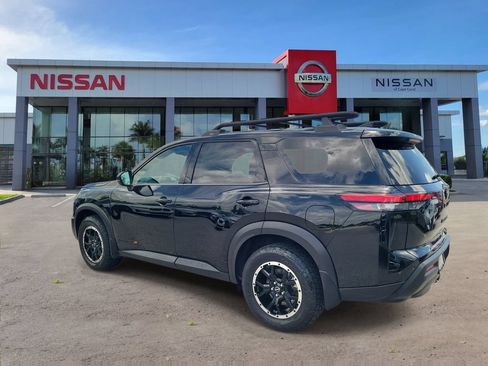 Used 2023 Nissan Pathfinder Rock Creek AWD/4WD image 4