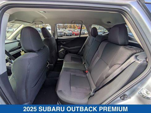 Certified 2025 Subaru Outback Premium image 9