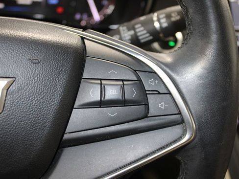 Used 2018 Cadillac XT5 Premium Luxury FWD image 23