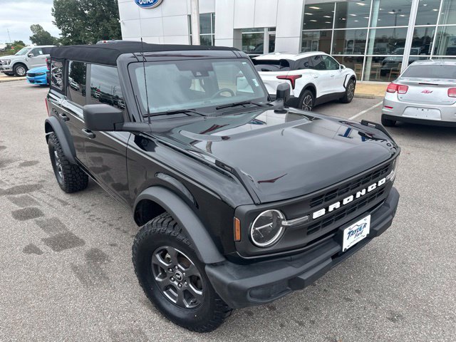 Used 2025 Ford Bronco 4-Door AWD/4WD image 6