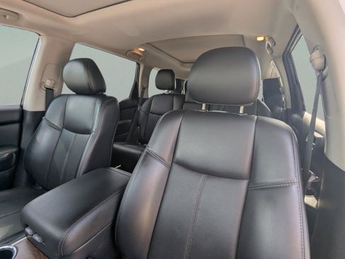Used 2020 Nissan Pathfinder Platinum AWD/4WD image 26