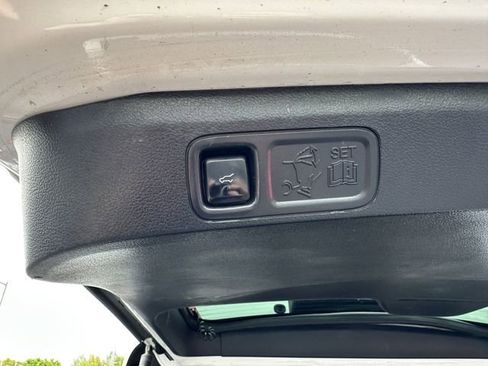 Certified 2022 Ford Expedition Limited AWD/4WD image 47