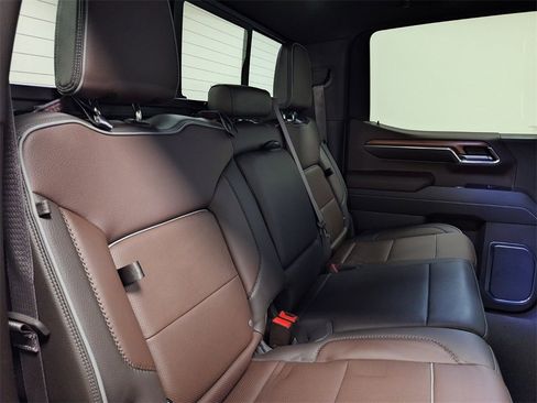 Used 2022 GMC Sierra 1500 Denali w/ Technology Package image 32