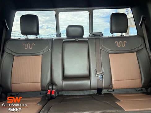 Used 2023 Ford F350 King Ranch w/ Chrome Package image 28