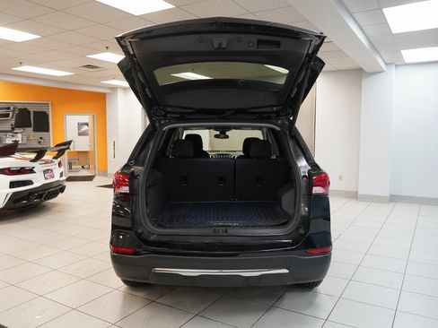 Certified 2024 Chevrolet Equinox LT image 9