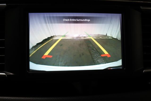 Used 2023 Chrysler Voyager LX FWD image 25