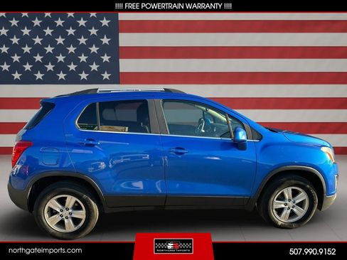 Used 2015 Chevrolet Trax LT w/ LT Plus Package image 2