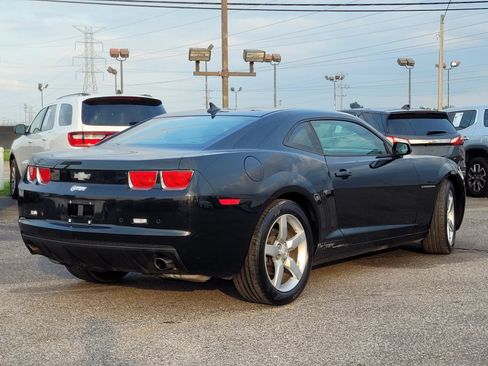 Used 2011 Chevrolet Camaro LT w/ White Stripe Package RWD image 8