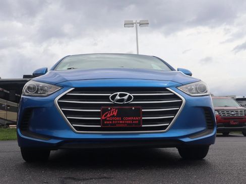 Used 2018 Hyundai Elantra SEL FWD image 5