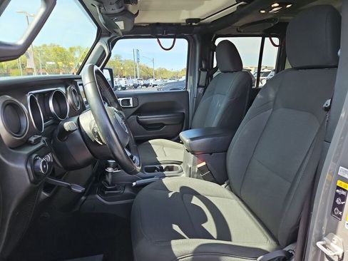 Used 2020 Jeep Wrangler Unlimited Willys image 25