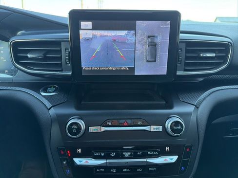 Used 2020 Ford Explorer ST w/ ST Street Pack image 28