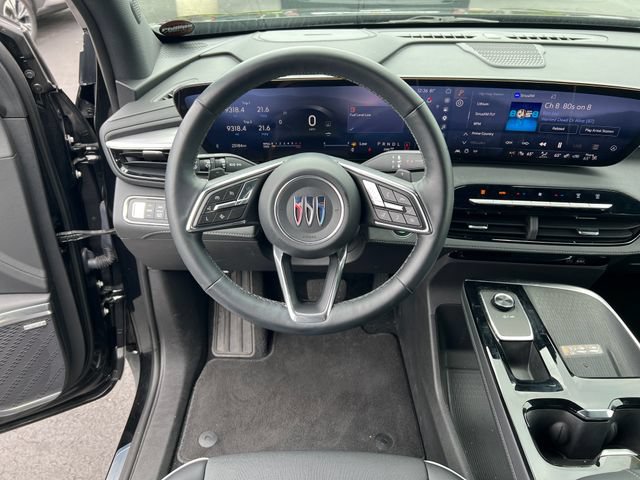 Certified 2025 Buick Enclave Preferred AWD/4WD image 15
