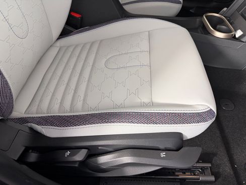 New 2026 MINI Cooper 4-Door Hardtop FWD image 30