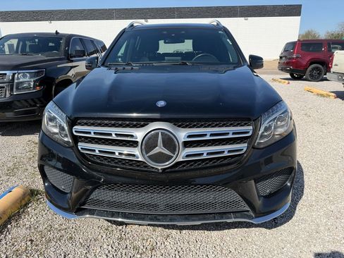 Used 2017 Mercedes-Benz GLS 550 4MATIC image 4