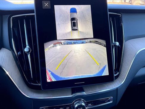 New 2026 Volvo XC60 B5 Plus w/ Climate Package image 20