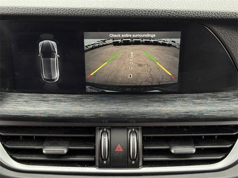 Used 2021 Alfa Romeo Stelvio Sprint w/ Nero Edizione image 17