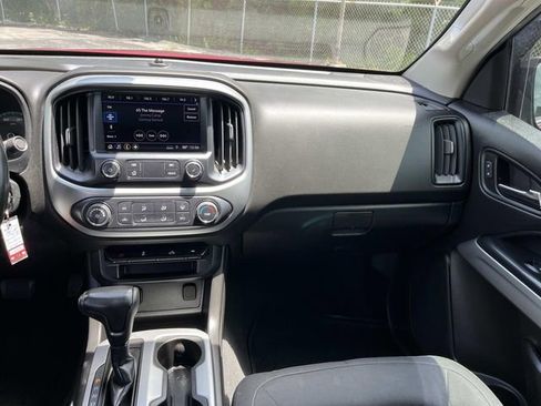 Used 2019 Chevrolet Colorado LT RWD image 12
