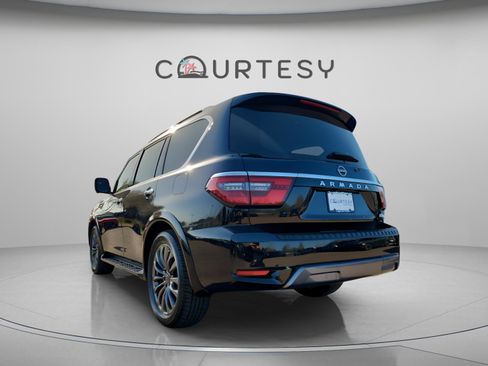 Used 2023 Nissan Armada Platinum w/ Captain's Chairs Package image 2