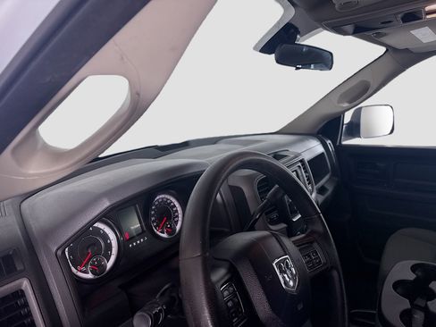 Used 2017 RAM 2500 Tradesman w/ Chrome Appearance Group image 22