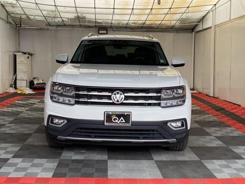 Used 2020 Volkswagen Atlas SEL AWD/4WD image 2