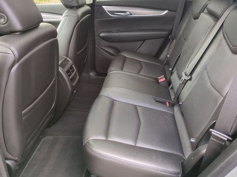 Used 2019 Cadillac XT5 Luxury image 20