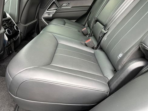 Used 2024 Land Rover Range Rover SE AWD/4WD image 17