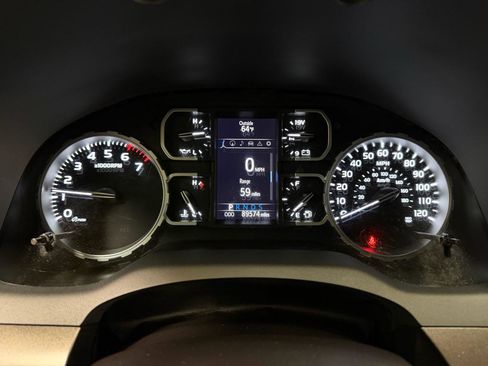 Used 2019 Toyota Tundra SR5 w/ SR5 Upgrade Package image 15