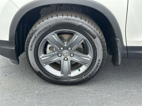 Certified 2023 Honda Ridgeline RTL image 28