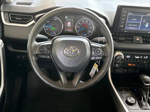 Certified 2021 Toyota RAV4 LE AWD/4WD image 15