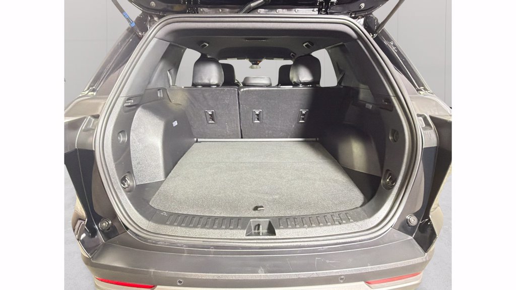 Used 2026 Chevrolet Equinox LT FWD image 28