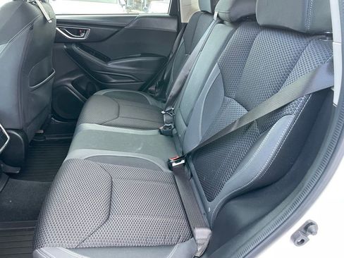 Used 2021 Subaru Forester Premium image 7