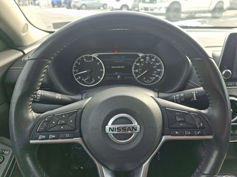 Used 2020 Nissan Sentra SV image 25