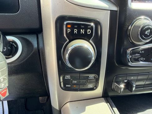 Used 2018 RAM 1500 Lone Star AWD/4WD image 31