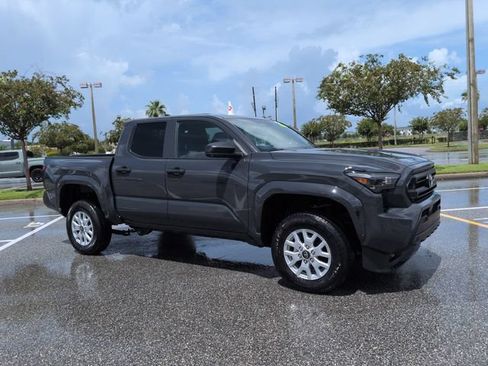 Certified 2025 Toyota Tacoma SR RWD image 2