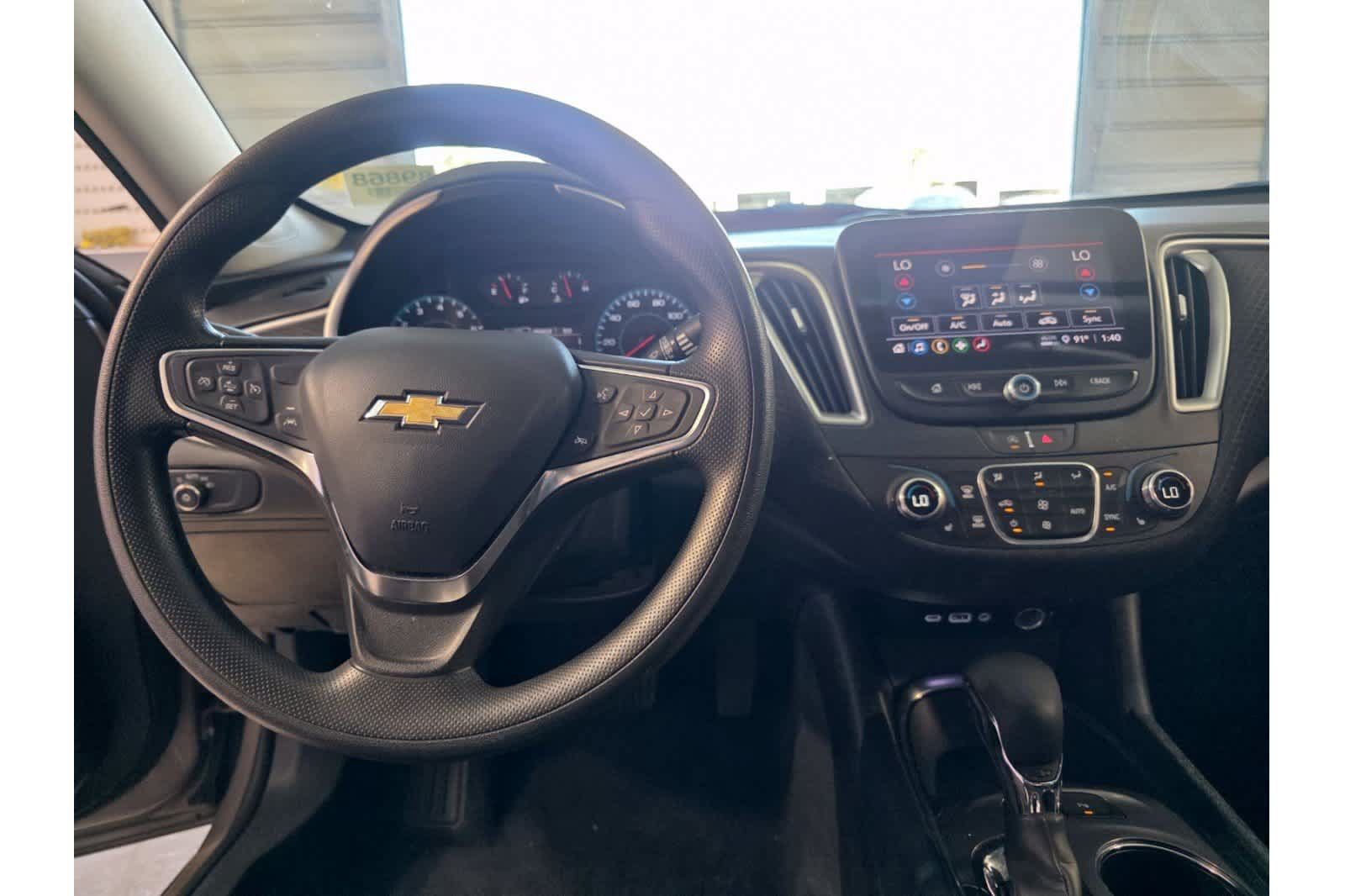 Used 2024 Chevrolet Malibu LT FWD image 17