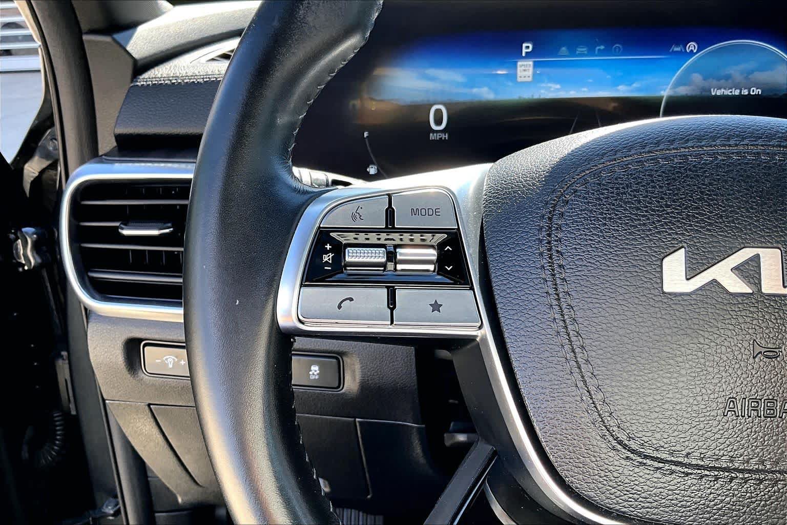 Used 2024 Kia Telluride SX FWD image 22